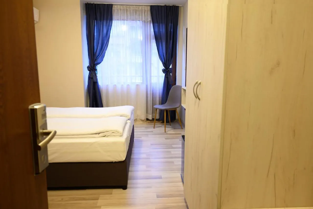 Hotel Leda Sofie 3*,